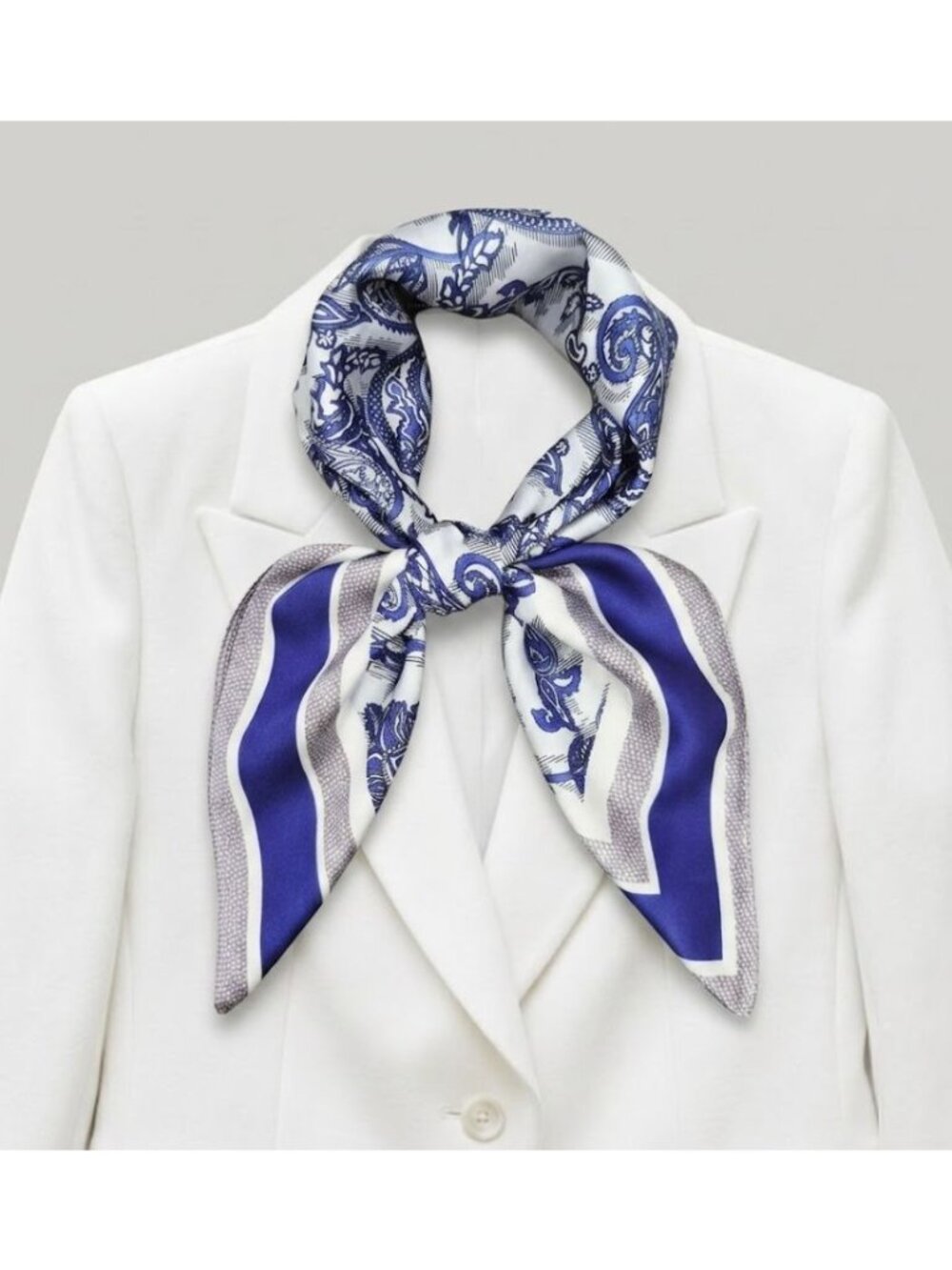 ✨Luxury Elegant Women Square Silky Soft Scarf Head Top hijab Blue Floral Paisley - Picture 2 of 6